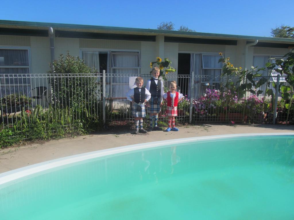 Parkview Motel Dargaville Exteriör bild